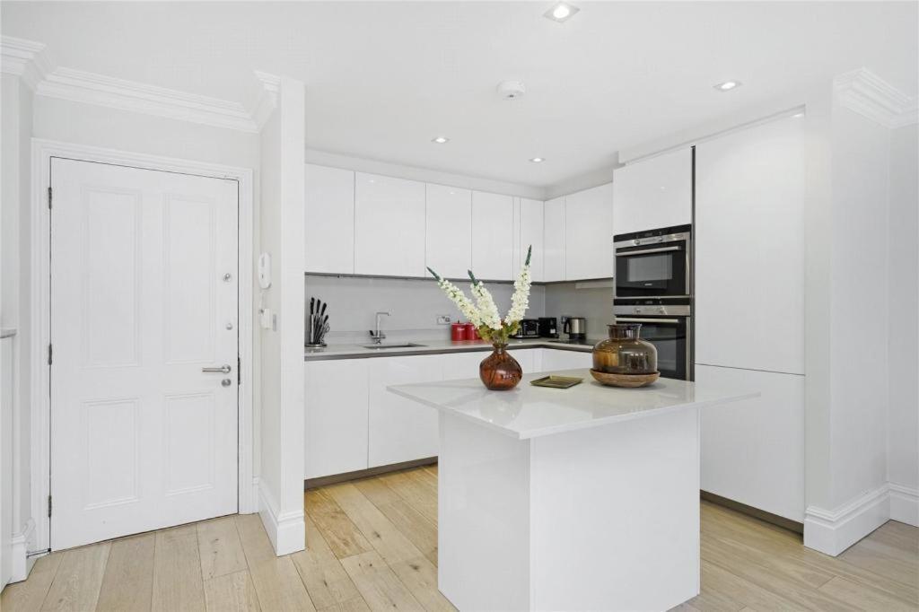 Апартаменти Stunning 2 Bed - Bond Street And Selfridges! Лондон Екстер'єр фото